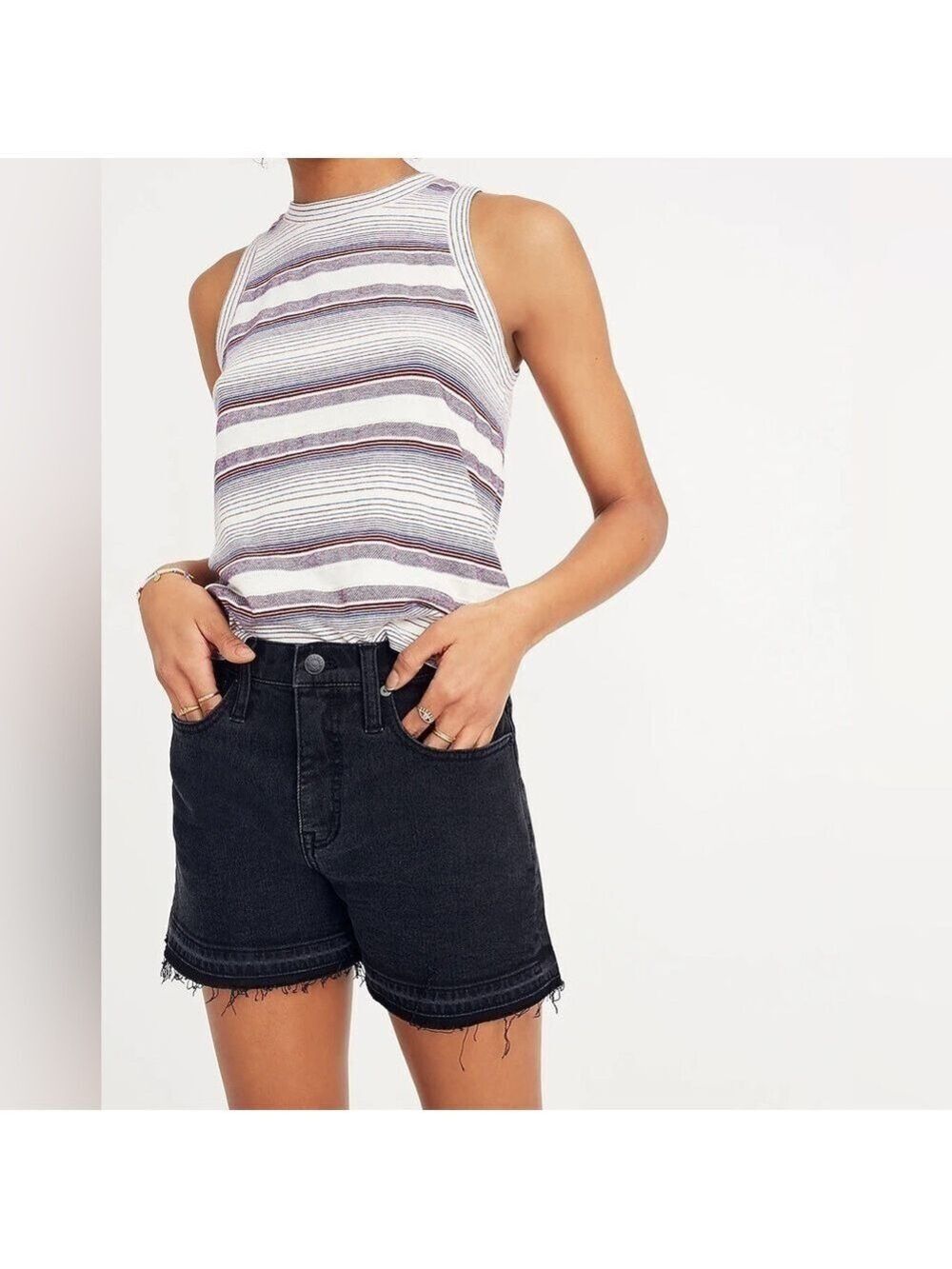 Madewell Black High-Rise Denim Shorts in Clint Wash: Drop-Hem Edition. Size 26